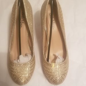 Bella Marie Round Toe Glitter Faux Pearl Heels